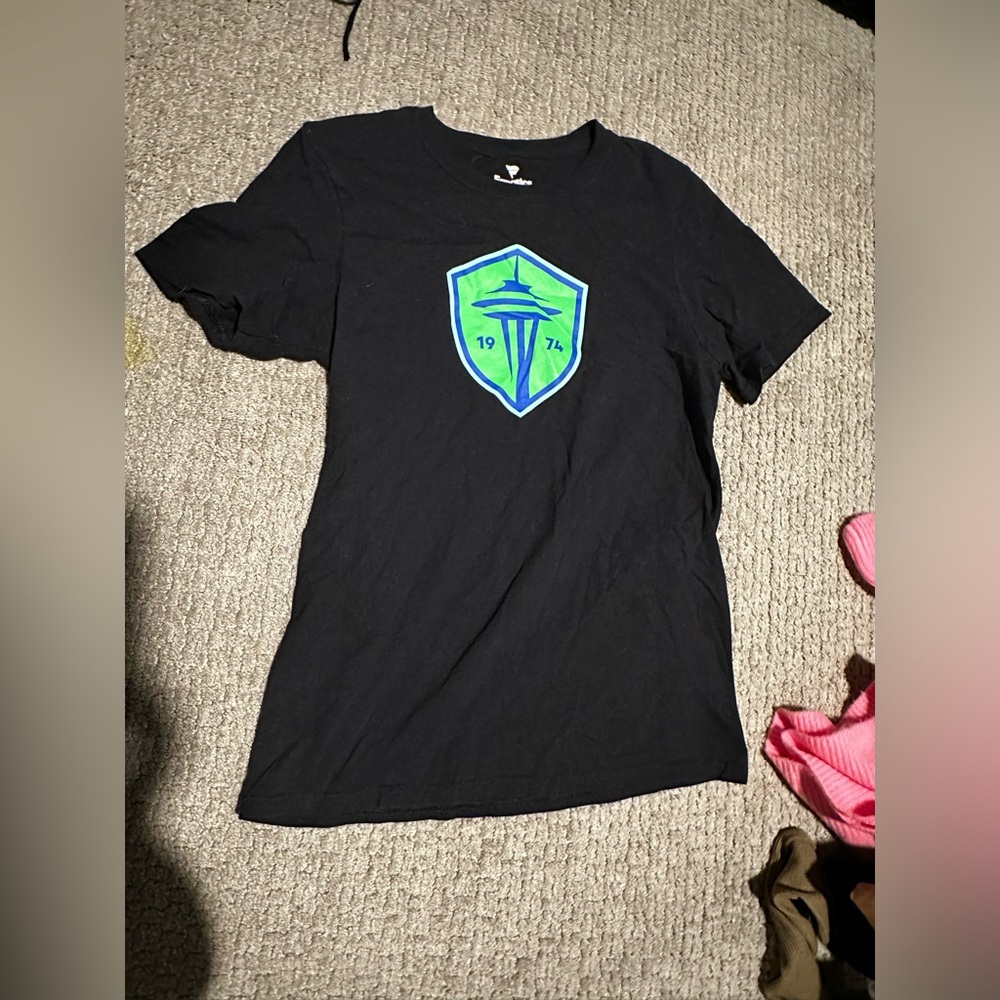 fanatics seattle sounders tee